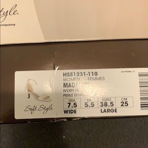 Brand new kitten heels